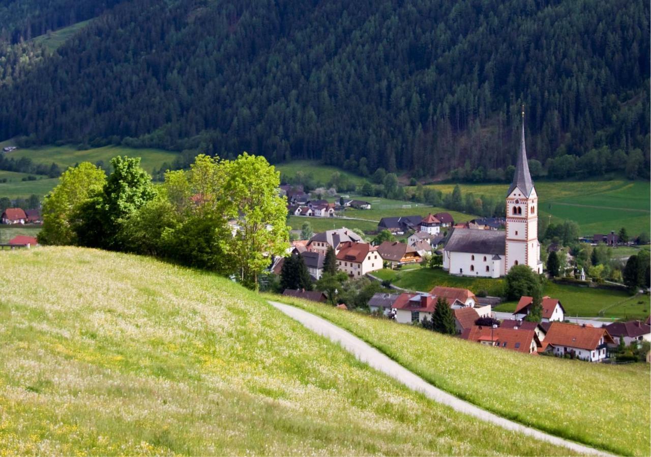 Camping Bella Austria Санкт-Петер-ам-Каммерсберг Экстерьер фото